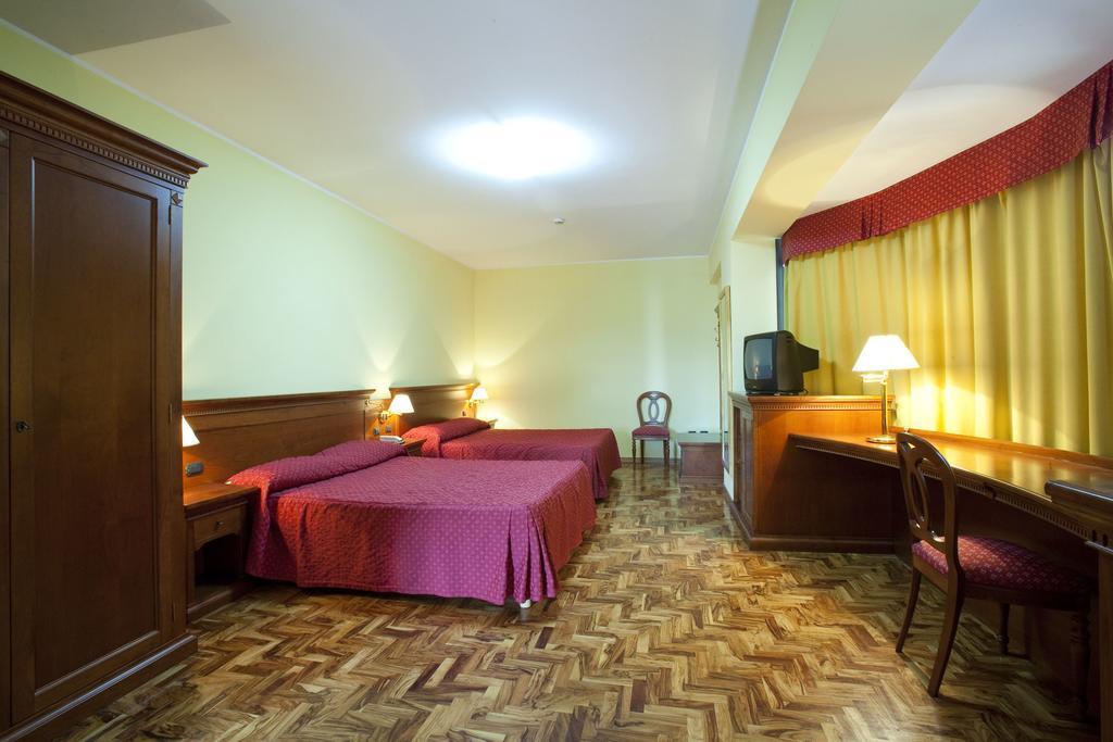 Albergo Ristorante Uliveto Veroli Chambre photo