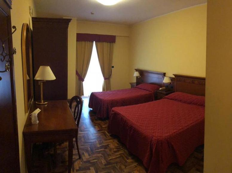 Albergo Ristorante Uliveto Veroli Extérieur photo